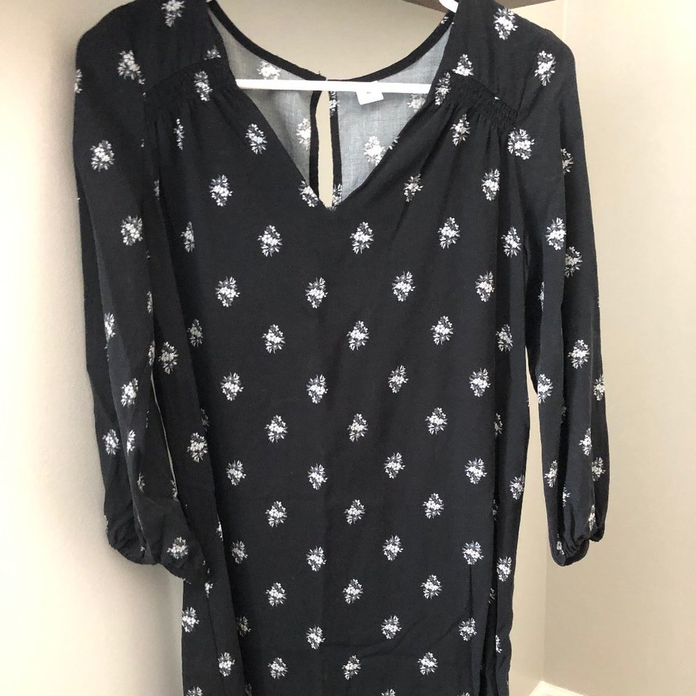 Black Dainty Floral Long Sleeve Dress